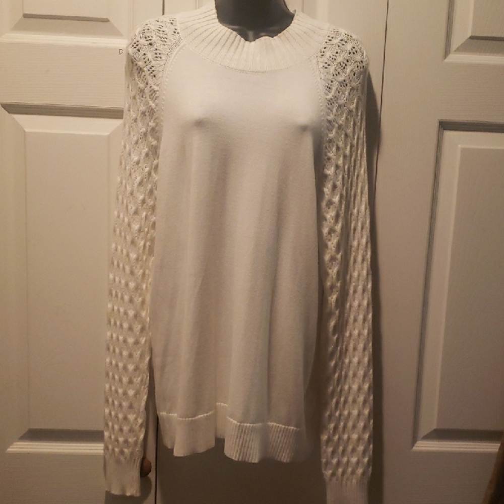 Tribal Women's Sweater in Cream